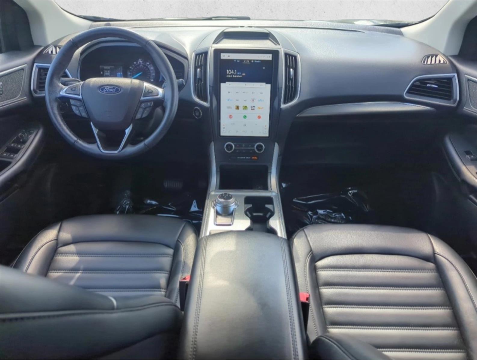 Thumbnail: 2022 Ford Edge - 2