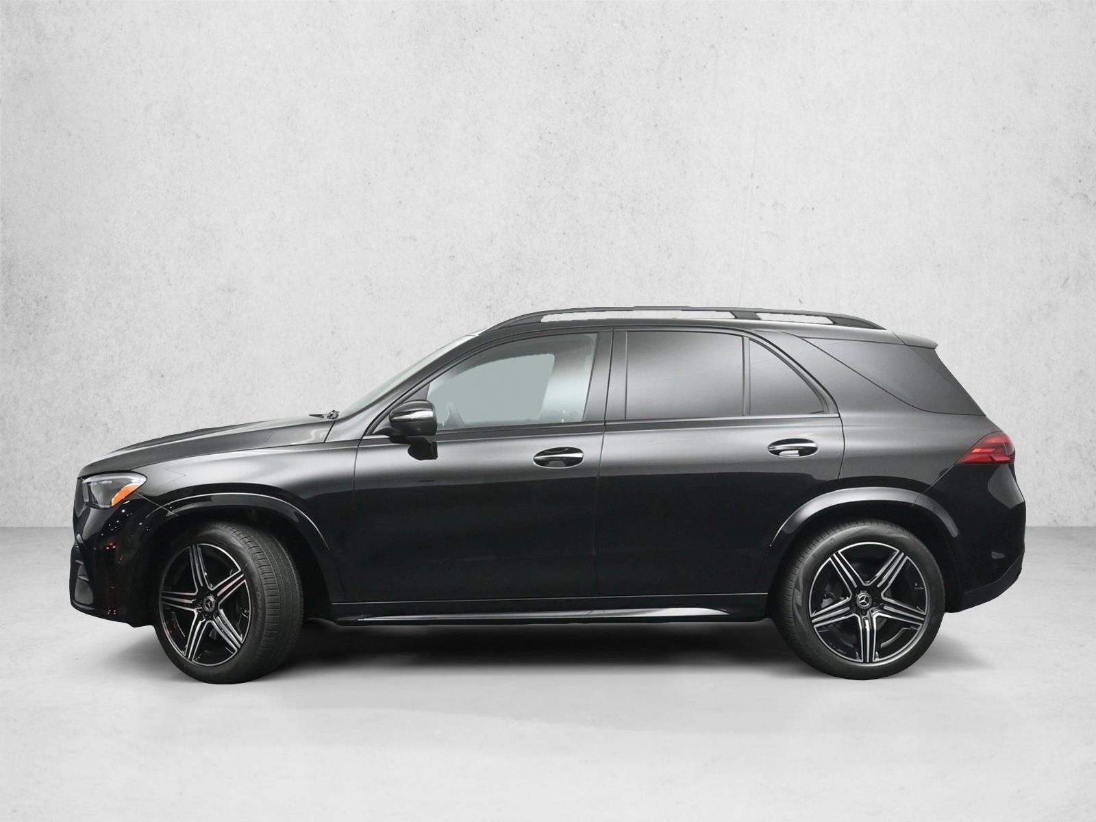 Thumbnail: 2026 Mercedes-Benz GLE - 2