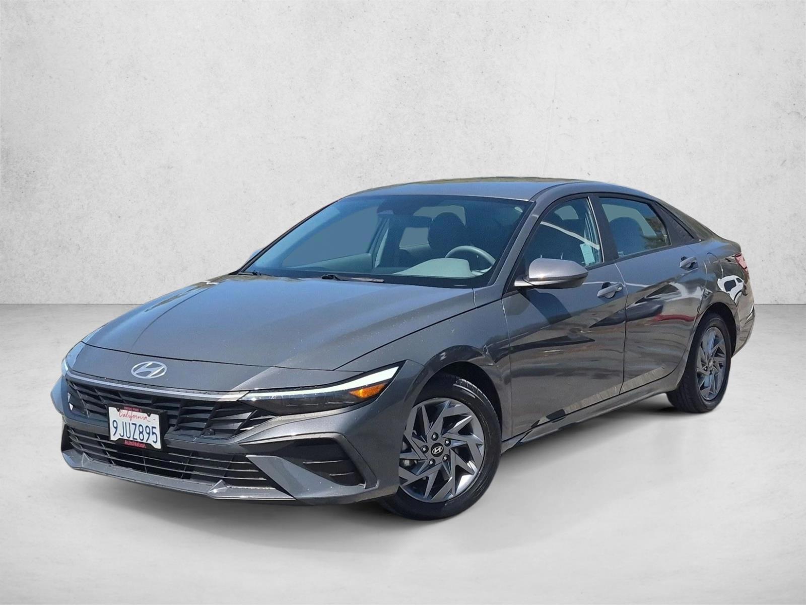 Thumbnail: 2024 Hyundai Elantra - 1