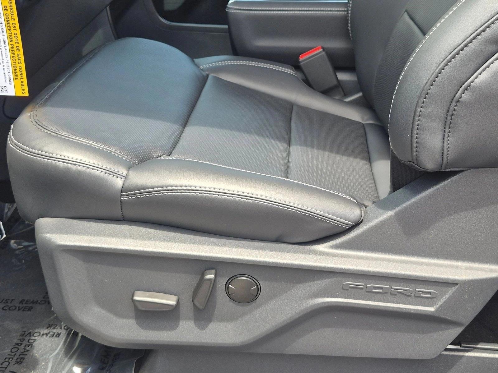Thumbnail: 2026 Ford Expedition MAX - 3