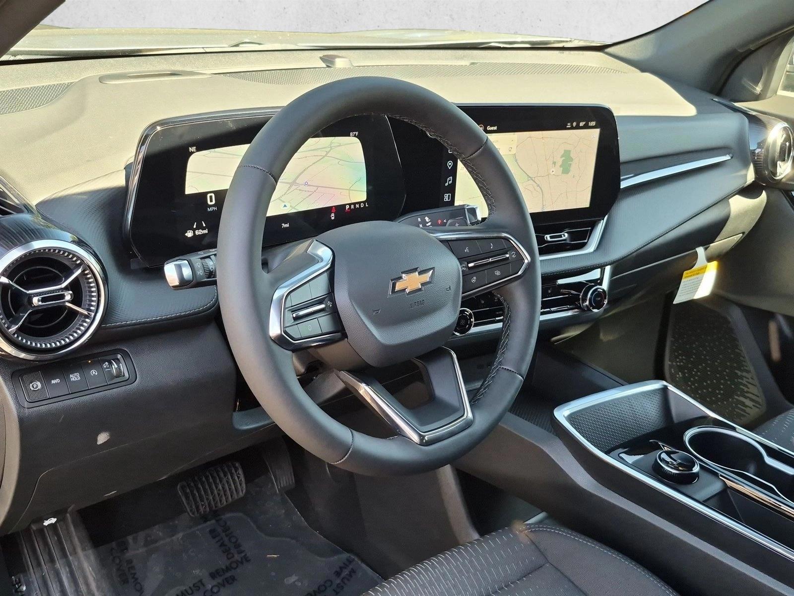 Thumbnail: 2027 Chevrolet Equinox - 3