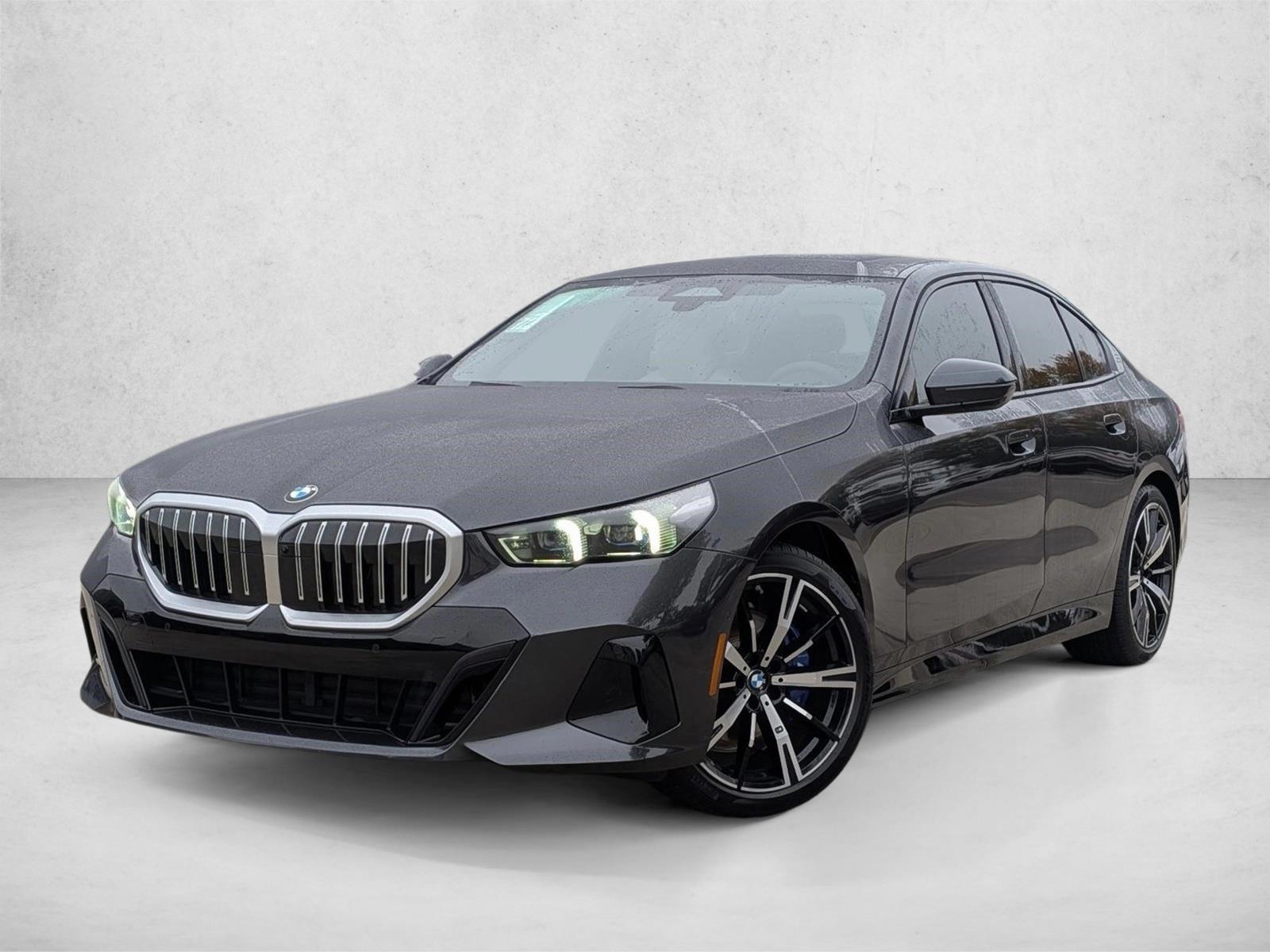 Thumbnail: 2026 BMW 5 Series - 1
