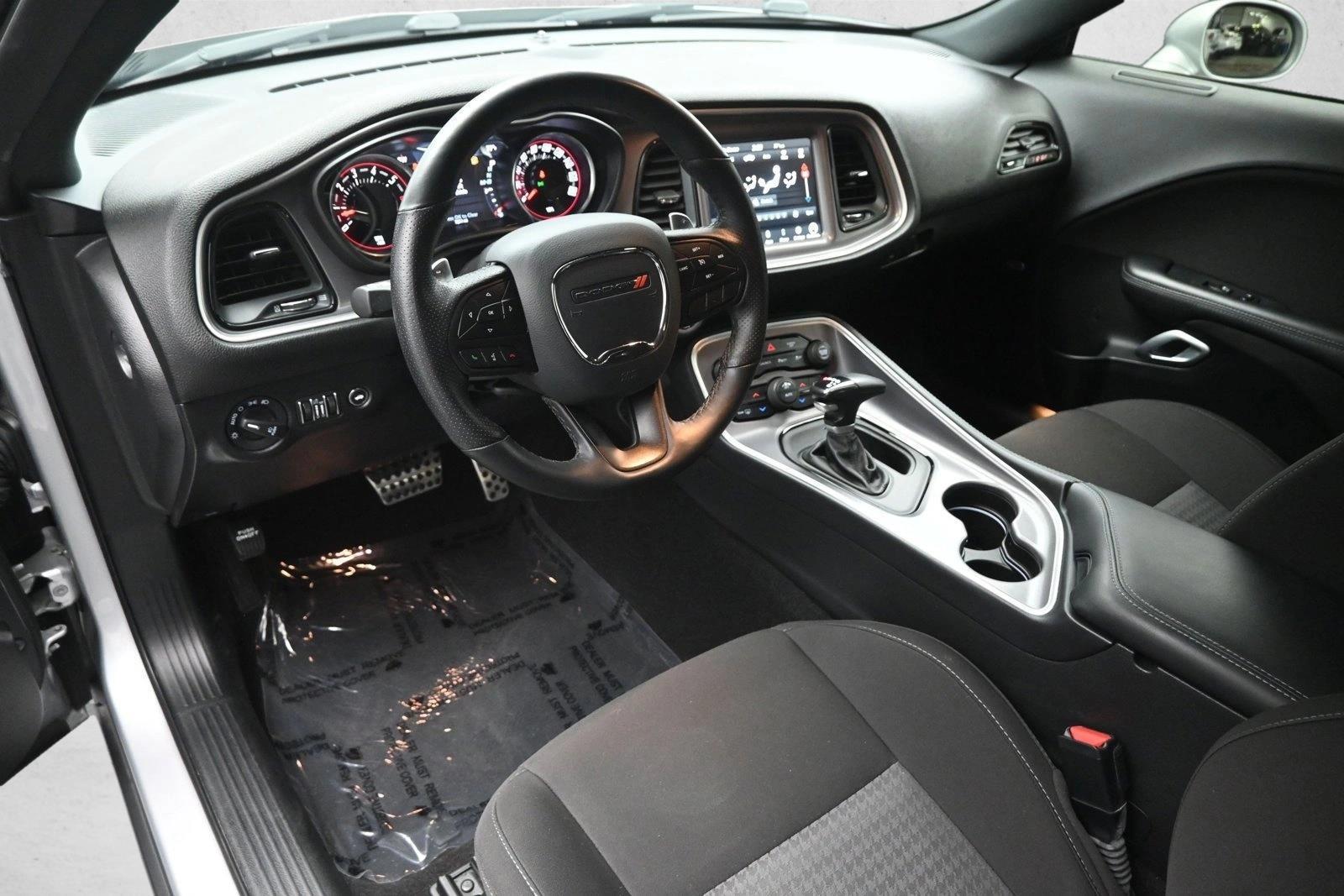 Thumbnail: 2022 Dodge Challenger - 2
