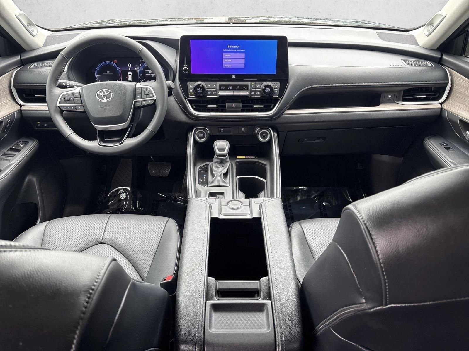 Thumbnail: 2026 Toyota Grand Highlander - 3