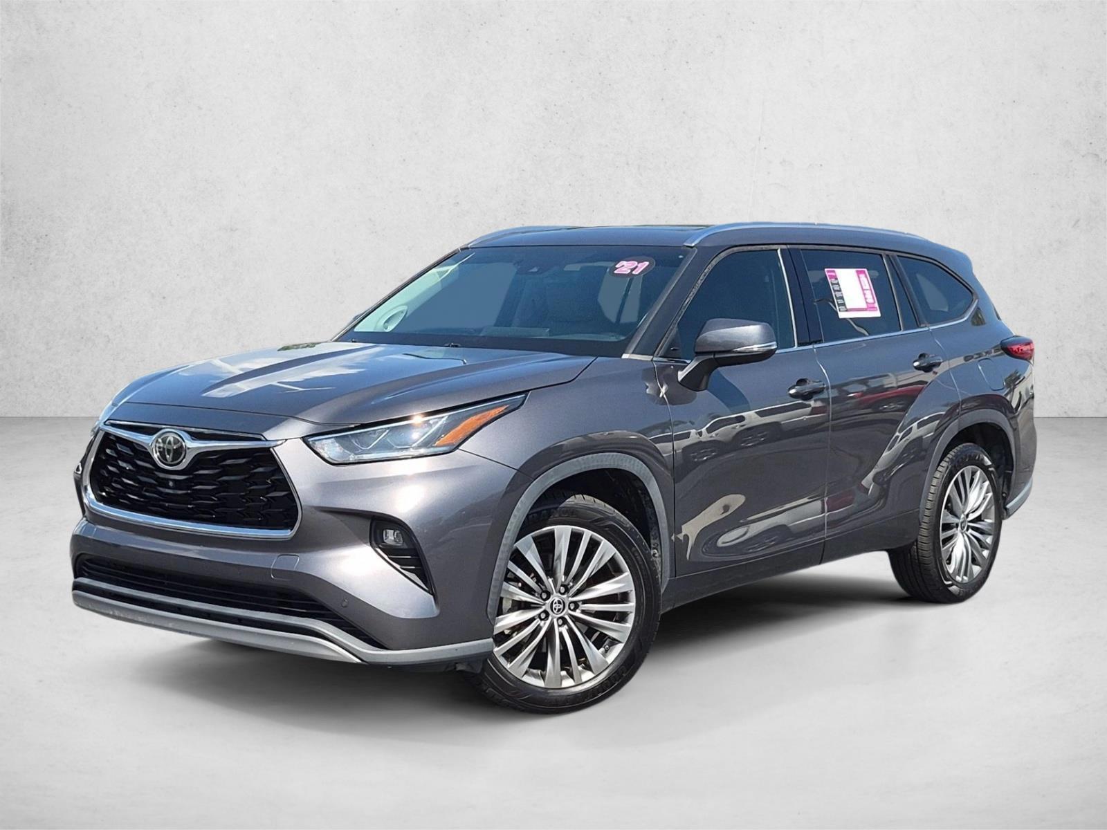 Thumbnail: 2021 Toyota Highlander - 2