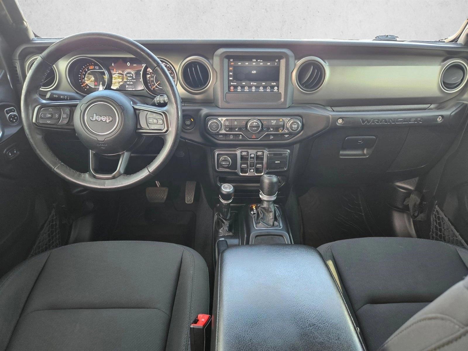 Thumbnail: 2019 Jeep Wrangler - 3
