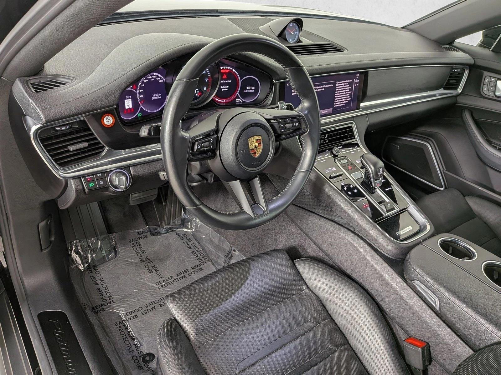 Thumbnail: 2023 Porsche Panamera - 3