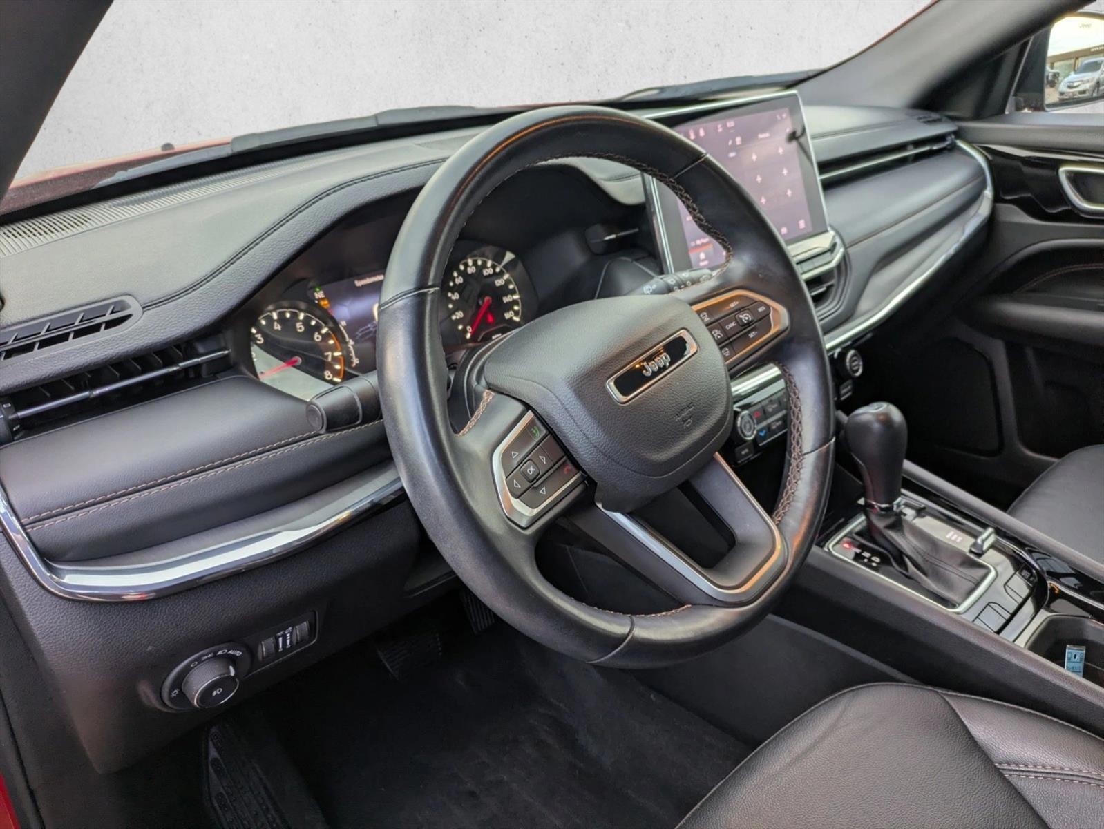 Thumbnail: 2022 Jeep Compass - 3