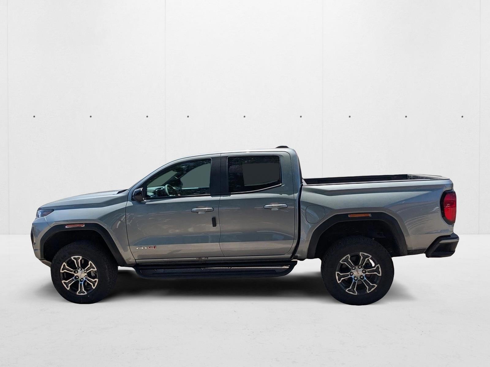 Thumbnail: 2025 GMC Canyon - 2