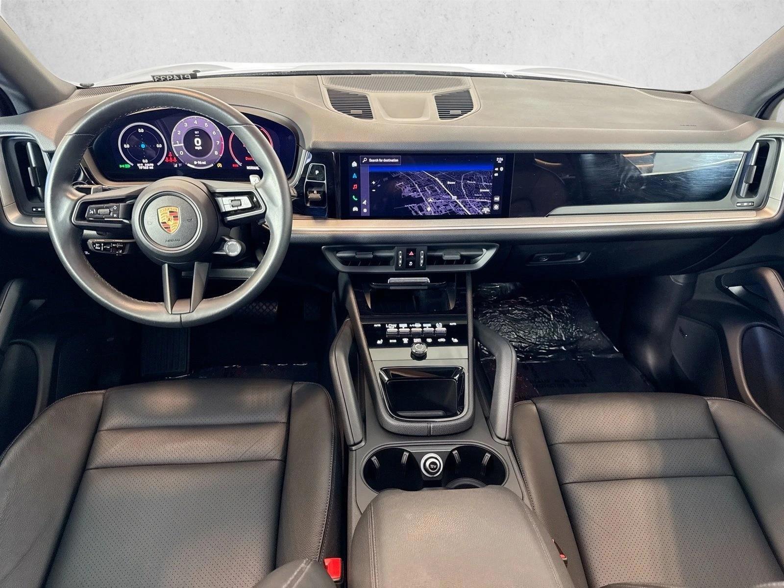 Thumbnail: 2025 Porsche Cayenne - 4