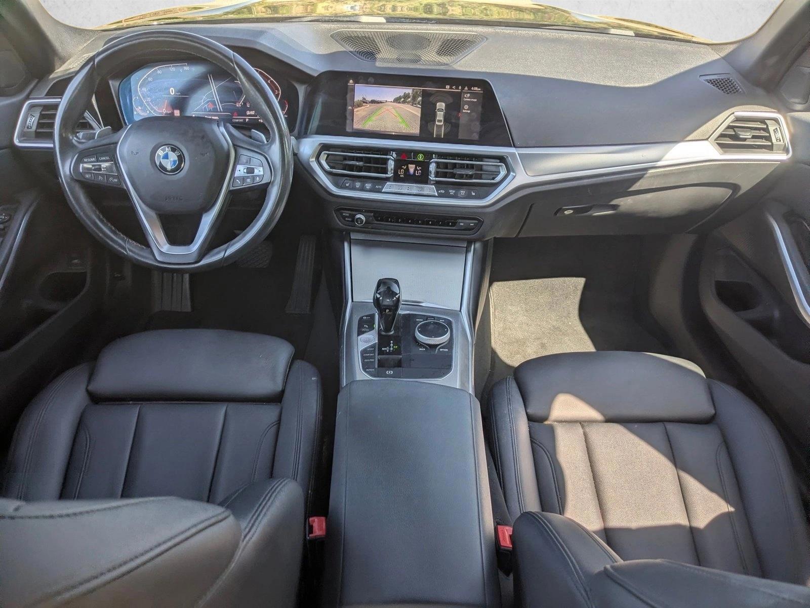 Thumbnail: 2020 BMW 3 Series - 4