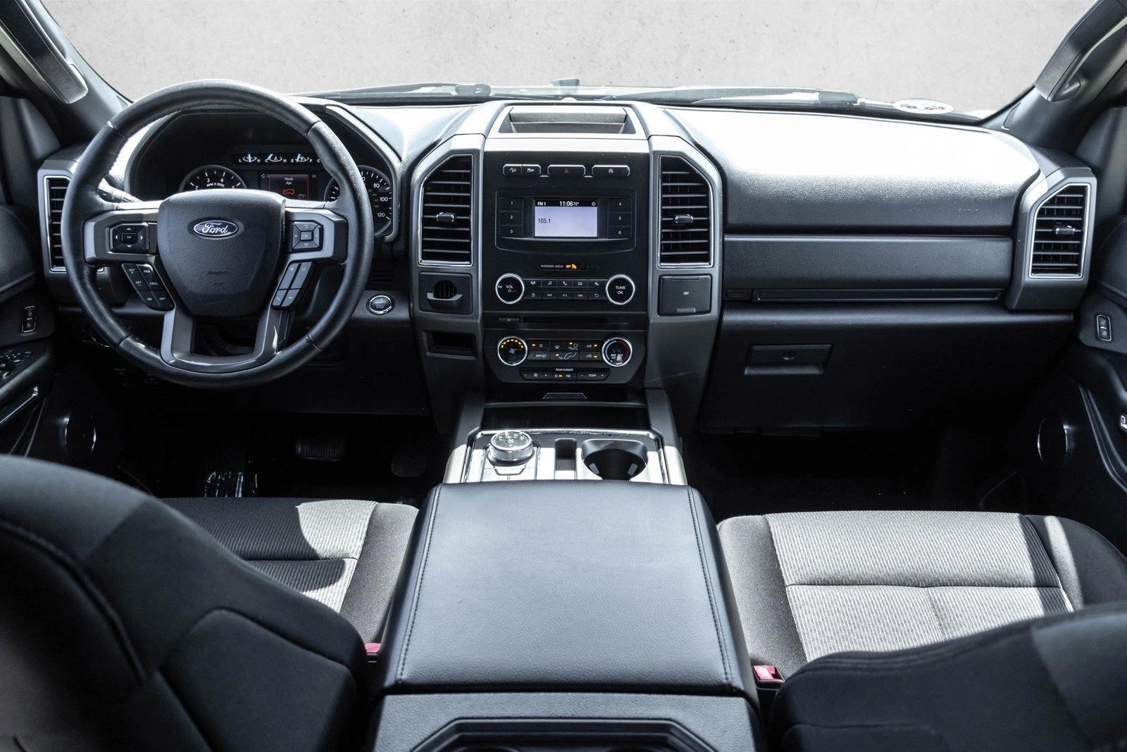 Thumbnail: 2018 Ford Expedition - 4