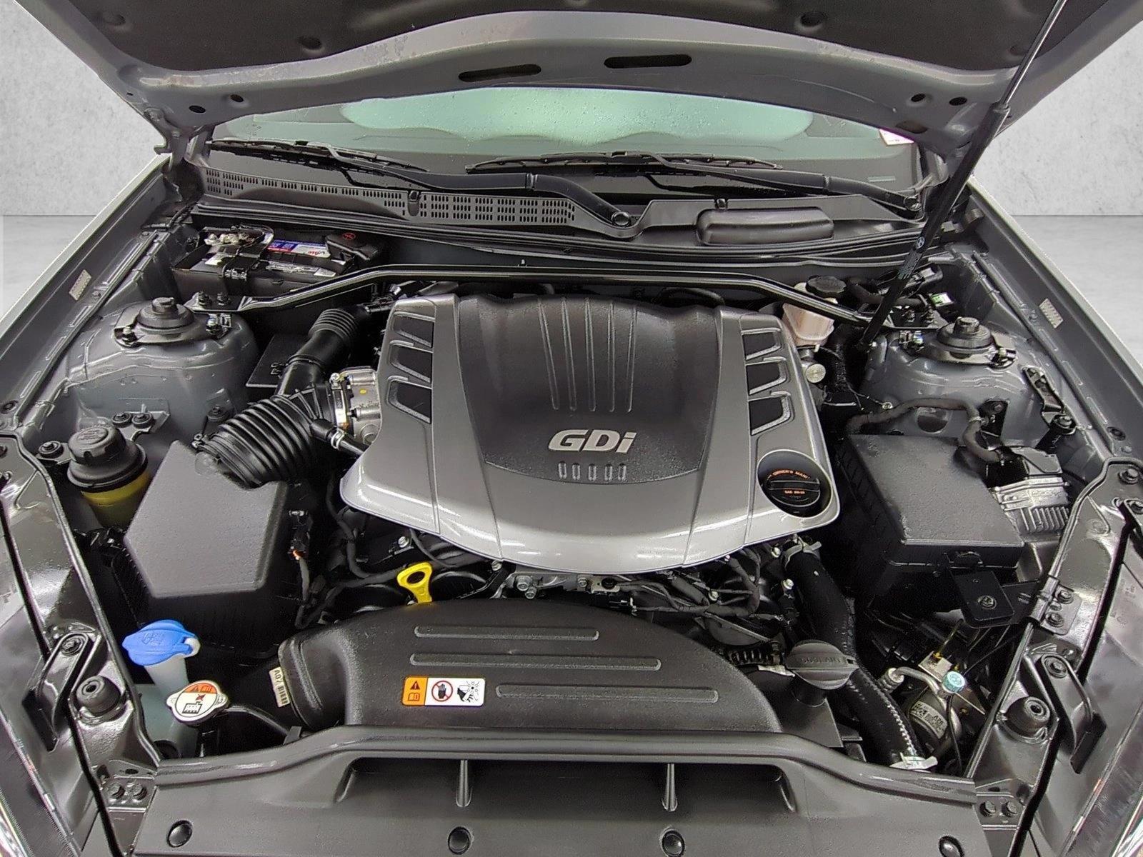 2016 Hyundai Genesis Coupe Base - Photo 25