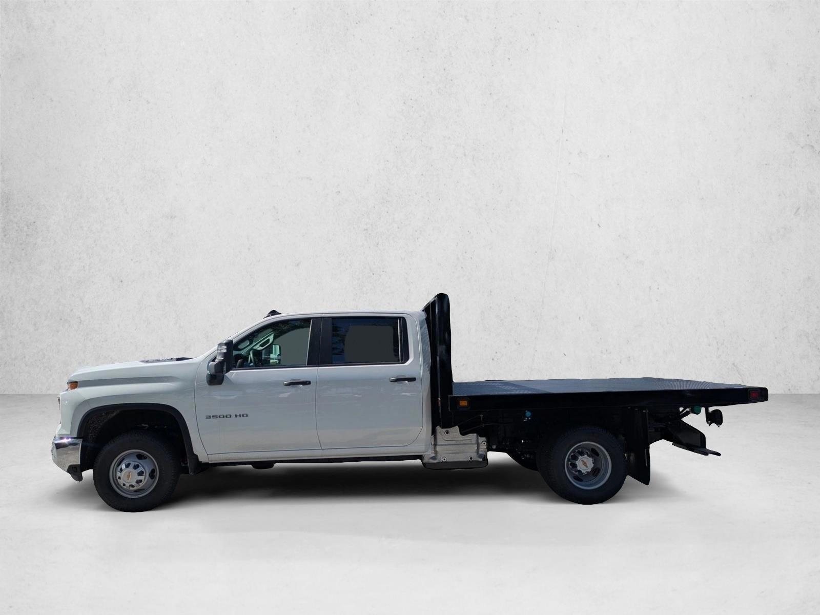 Thumbnail: 2026 Chevrolet Silverado 3500 - 2