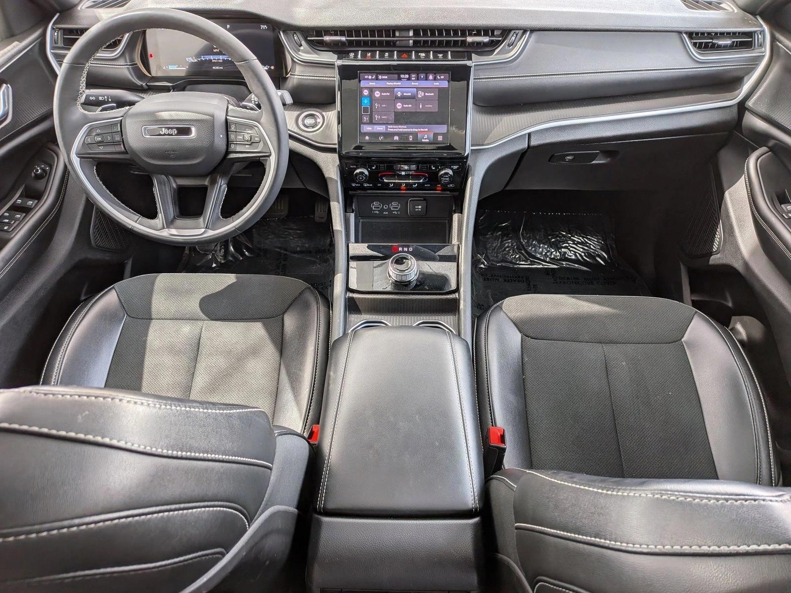 2024 Jeep Grand Cherokee L Altitude - Photo 16