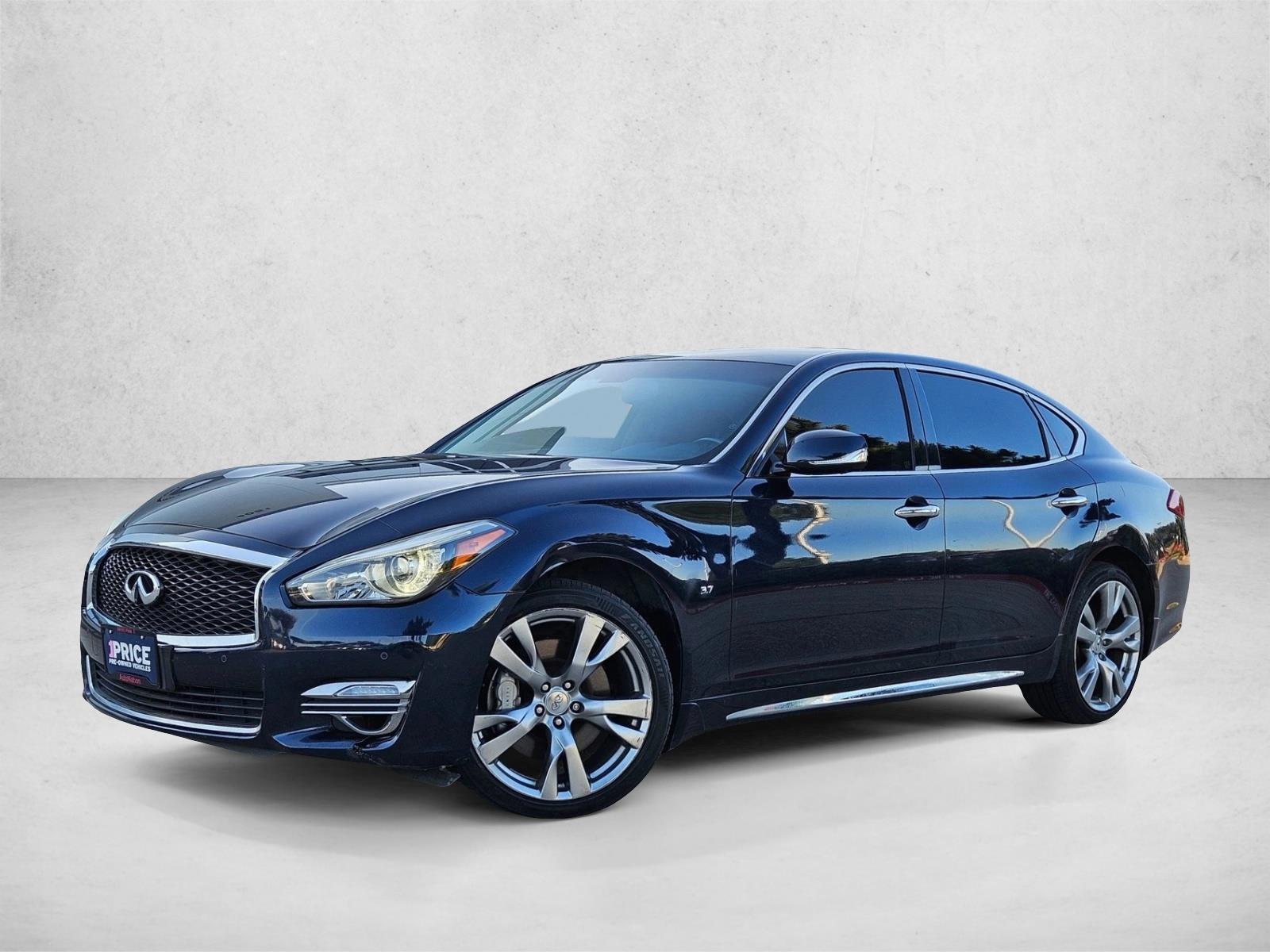 Thumbnail: 2016 INFINITI Q70 - 1