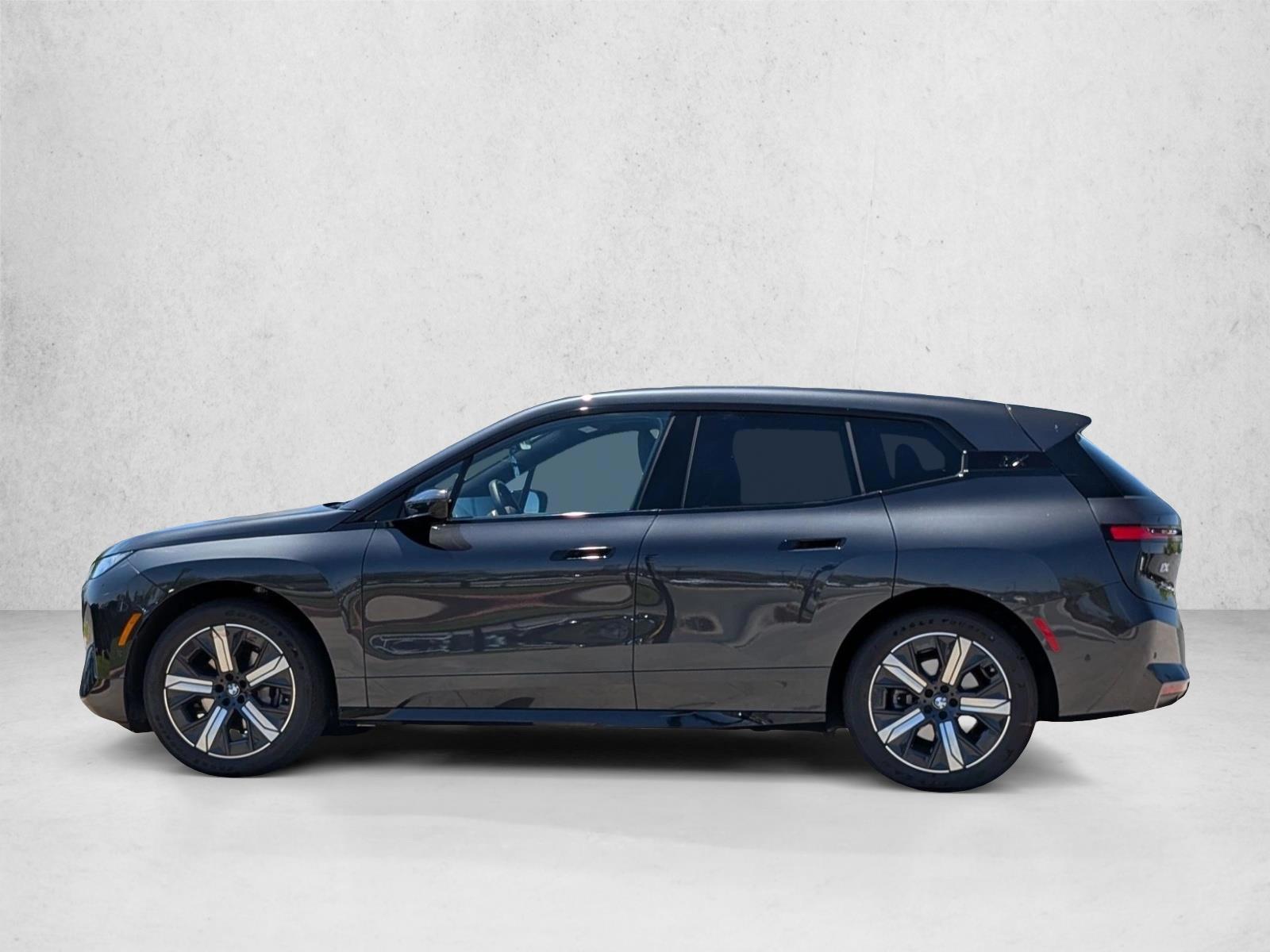 Thumbnail: 2026 BMW iX - 2