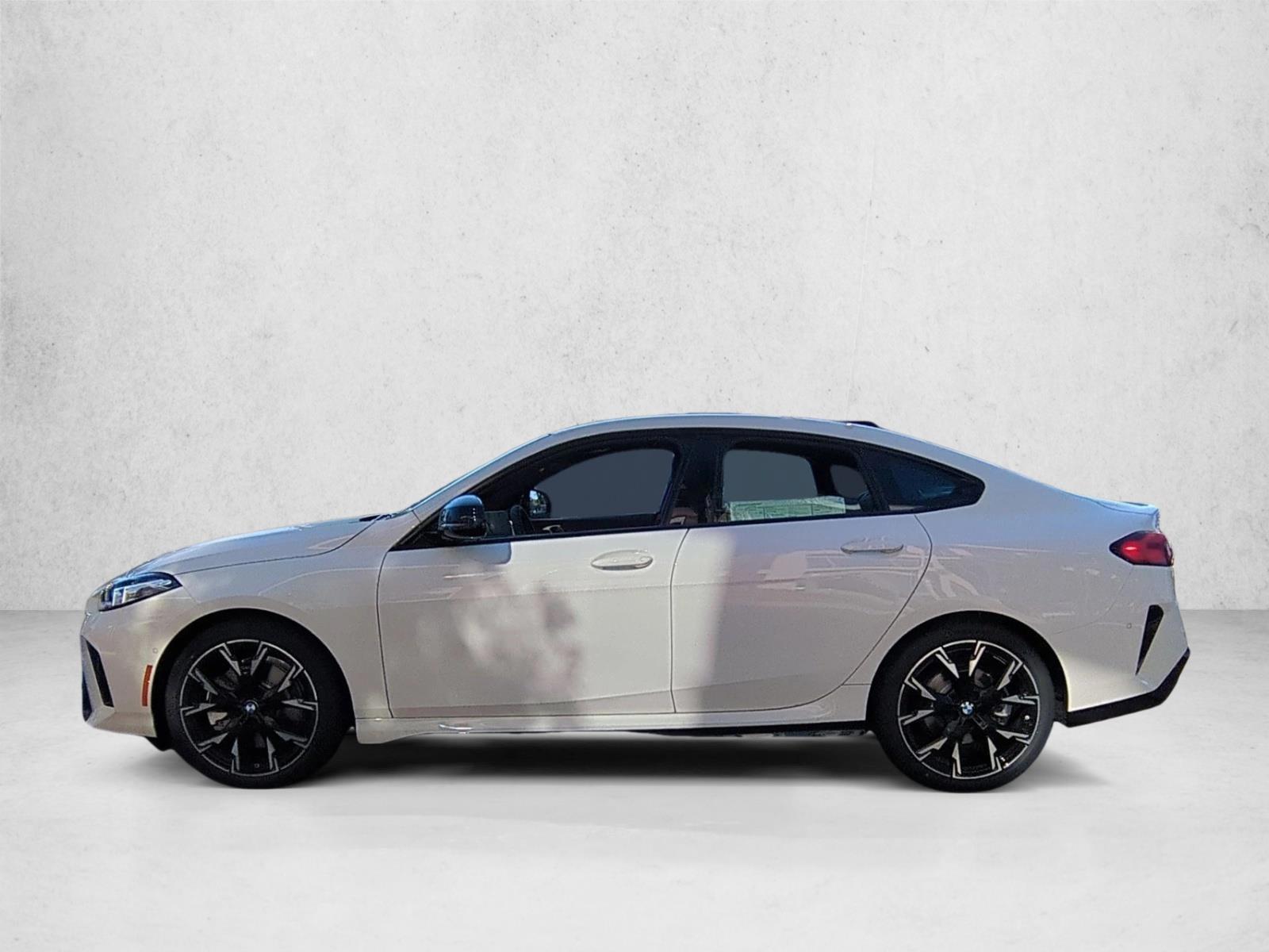 Thumbnail: 2026 BMW 2 Series - 2