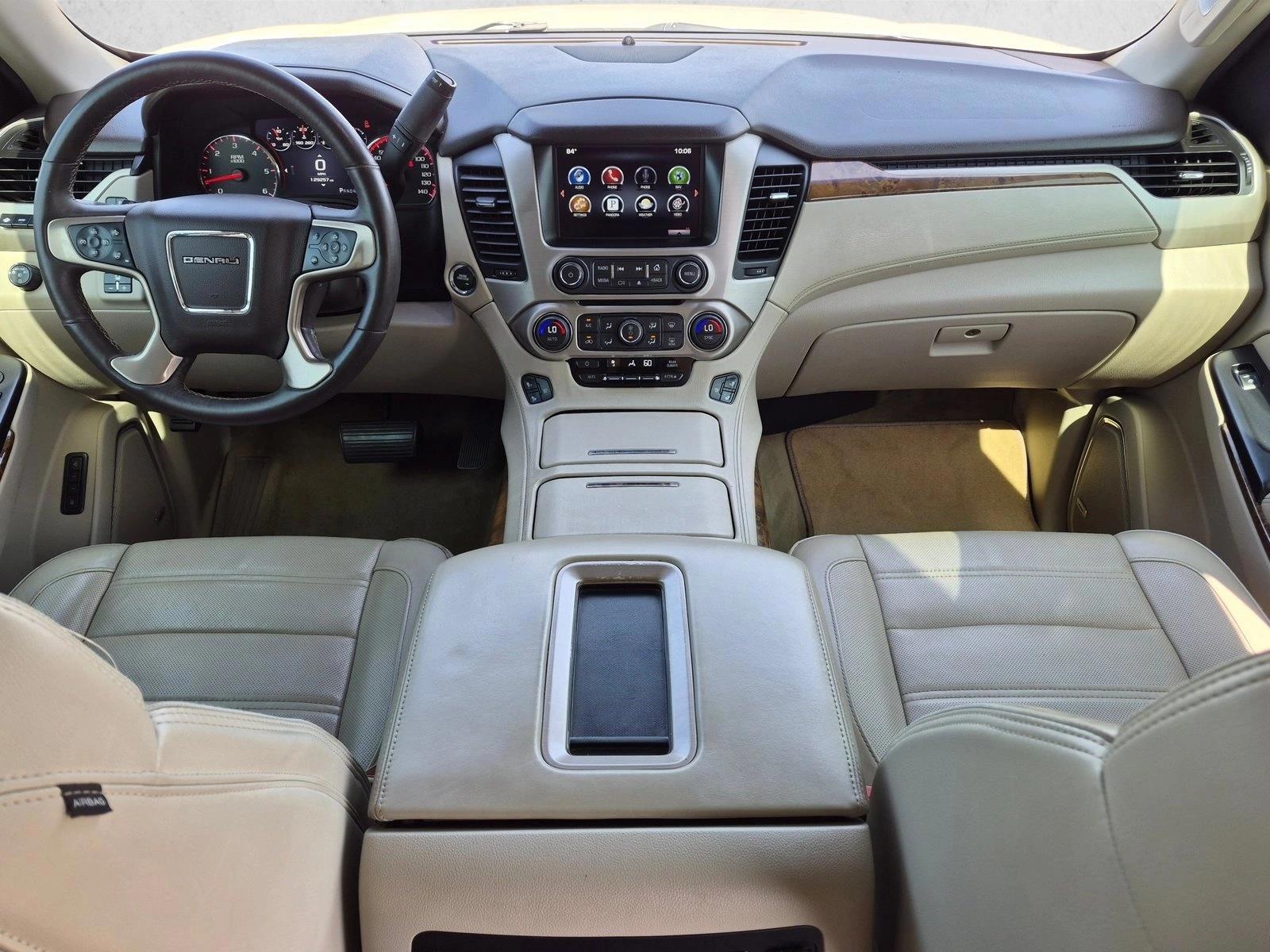 Thumbnail: 2015 GMC Yukon - 3