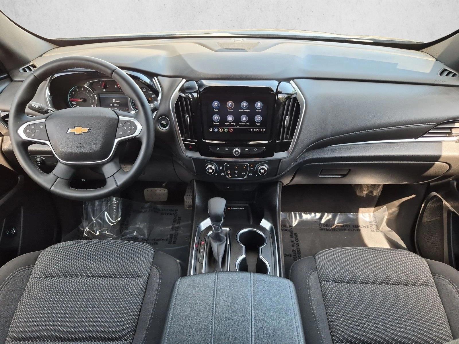 Thumbnail: 2023 Chevrolet Traverse - 4