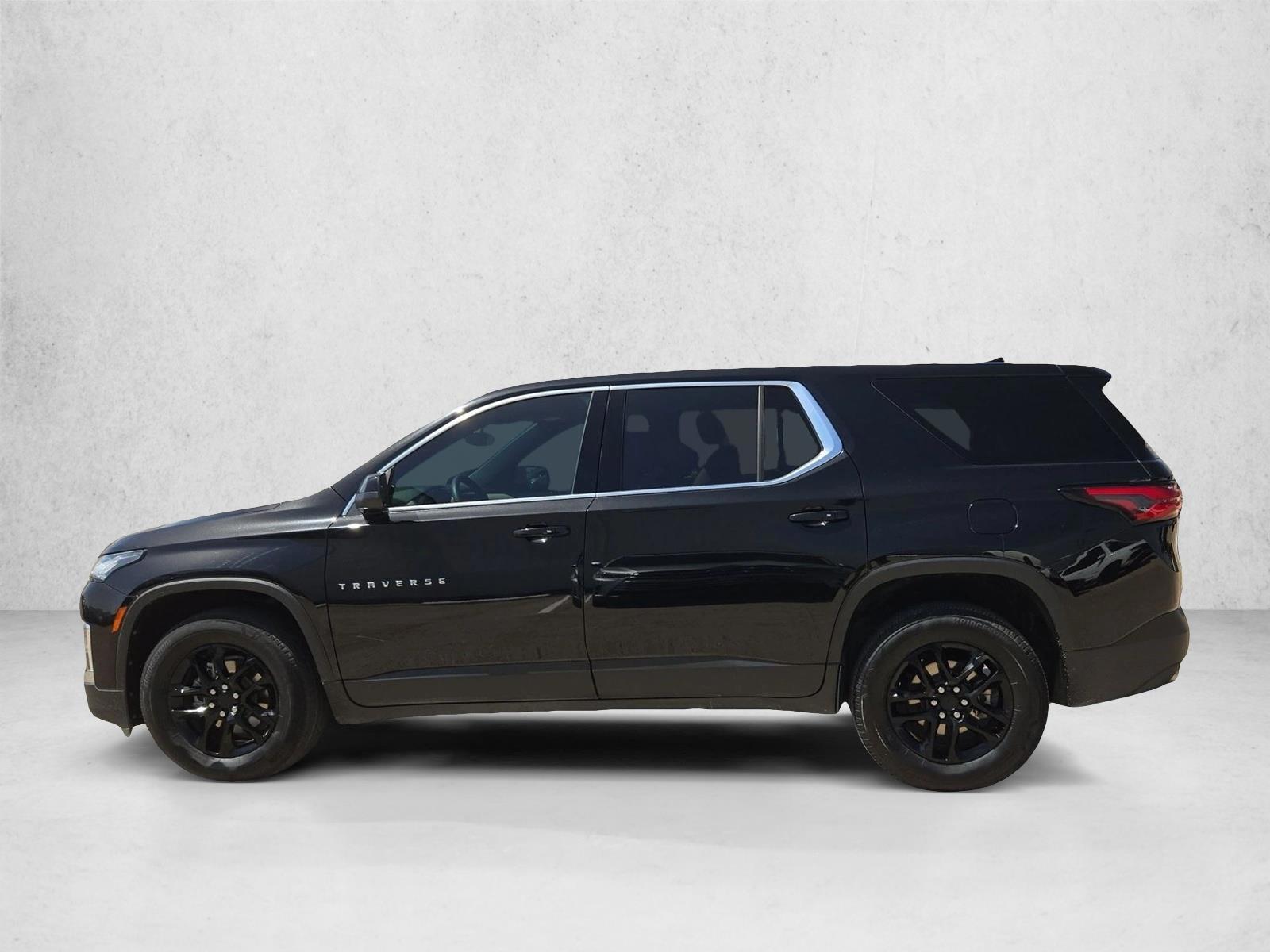 Thumbnail: 2023 Chevrolet Traverse - 2