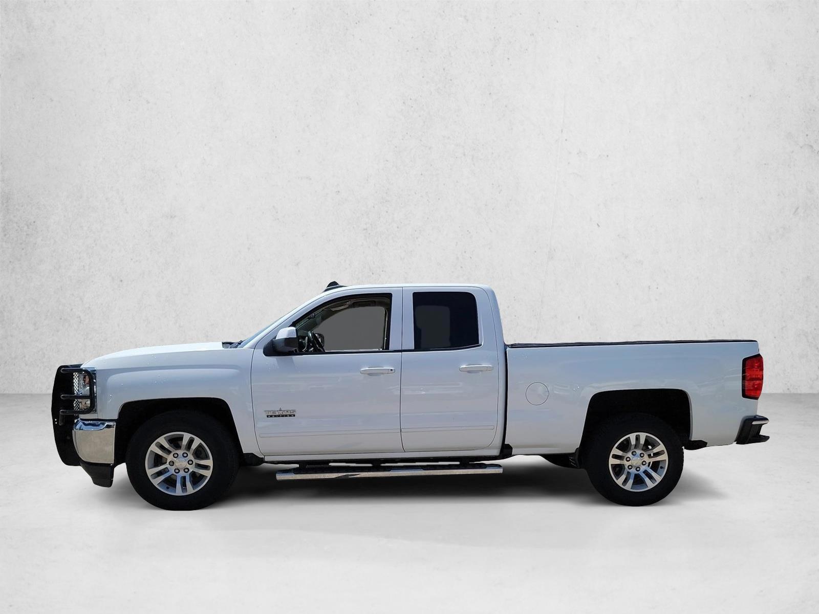 Thumbnail: 2018 Chevrolet Silverado 1500 - 2