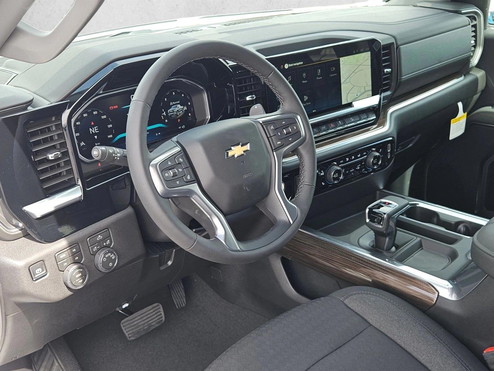 Thumbnail: 2026 Chevrolet Silverado 1500 - 3