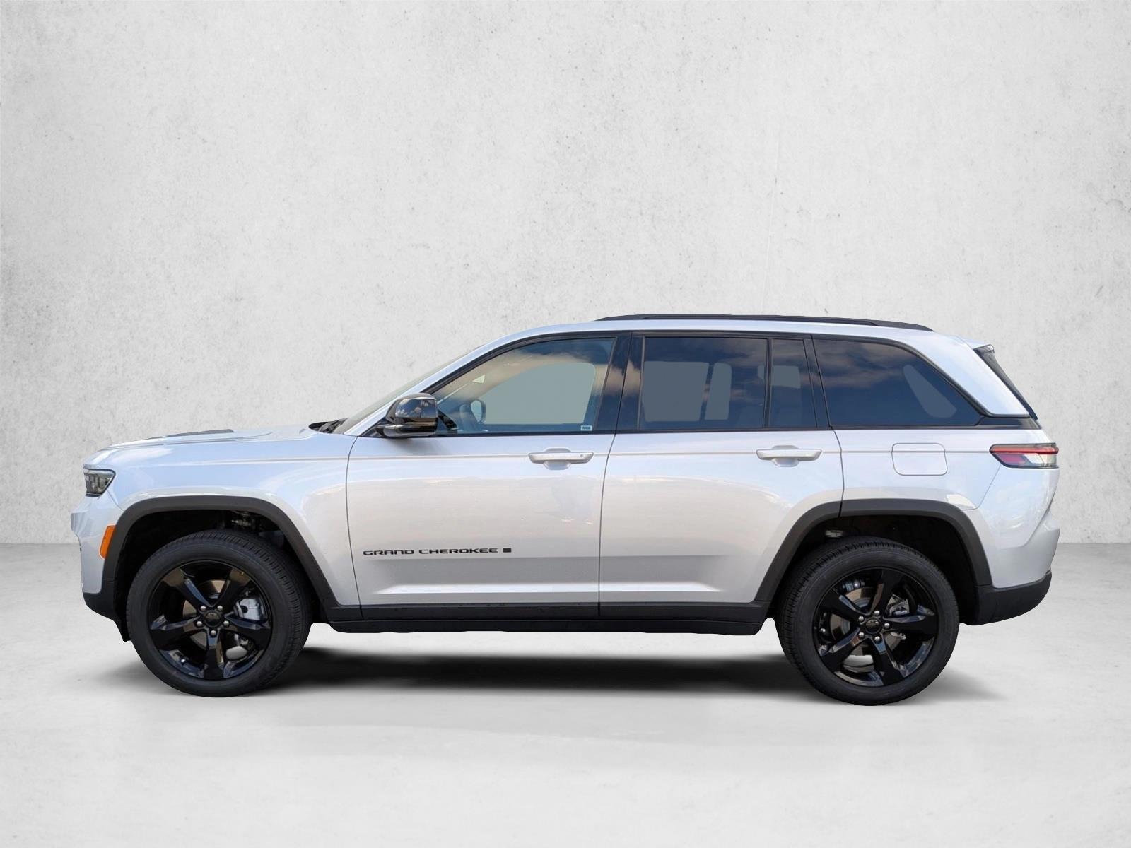 Thumbnail: 2025 Jeep Grand Cherokee - 2