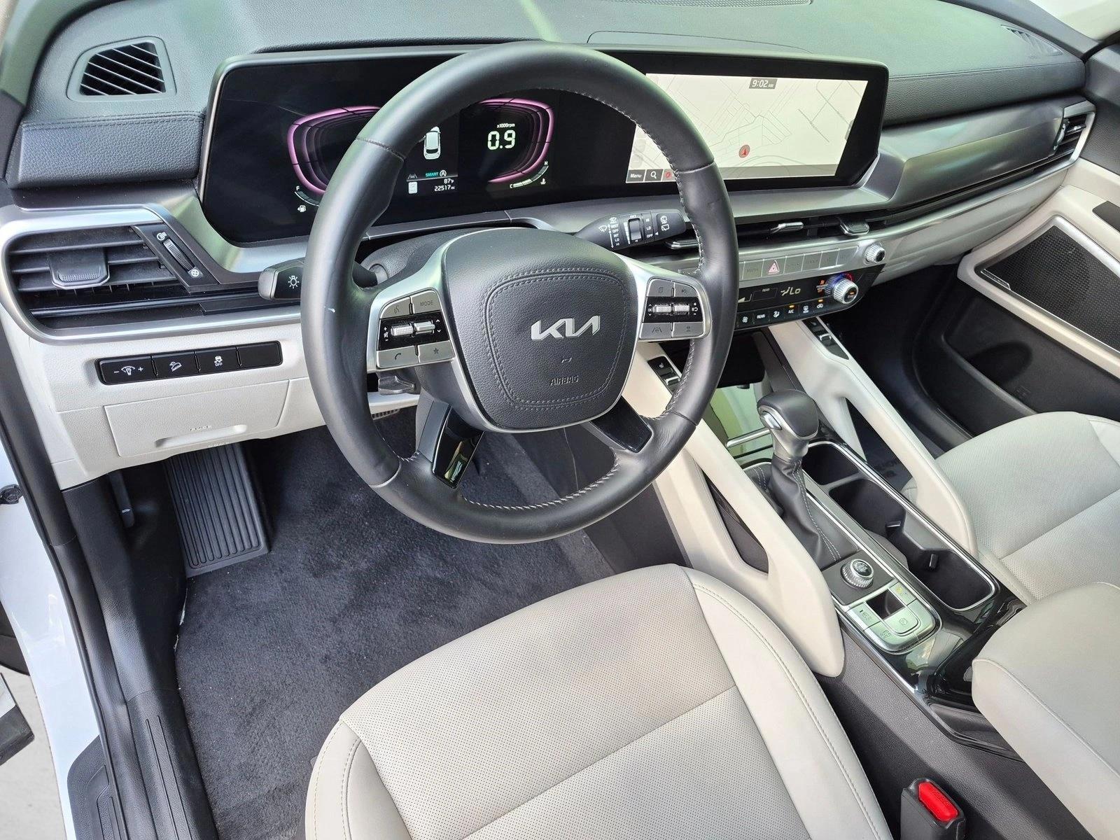 Thumbnail: 2023 Kia Telluride - 3