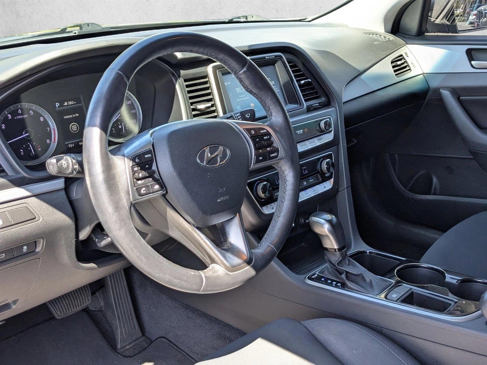 Thumbnail: 2019 Hyundai Sonata - 3