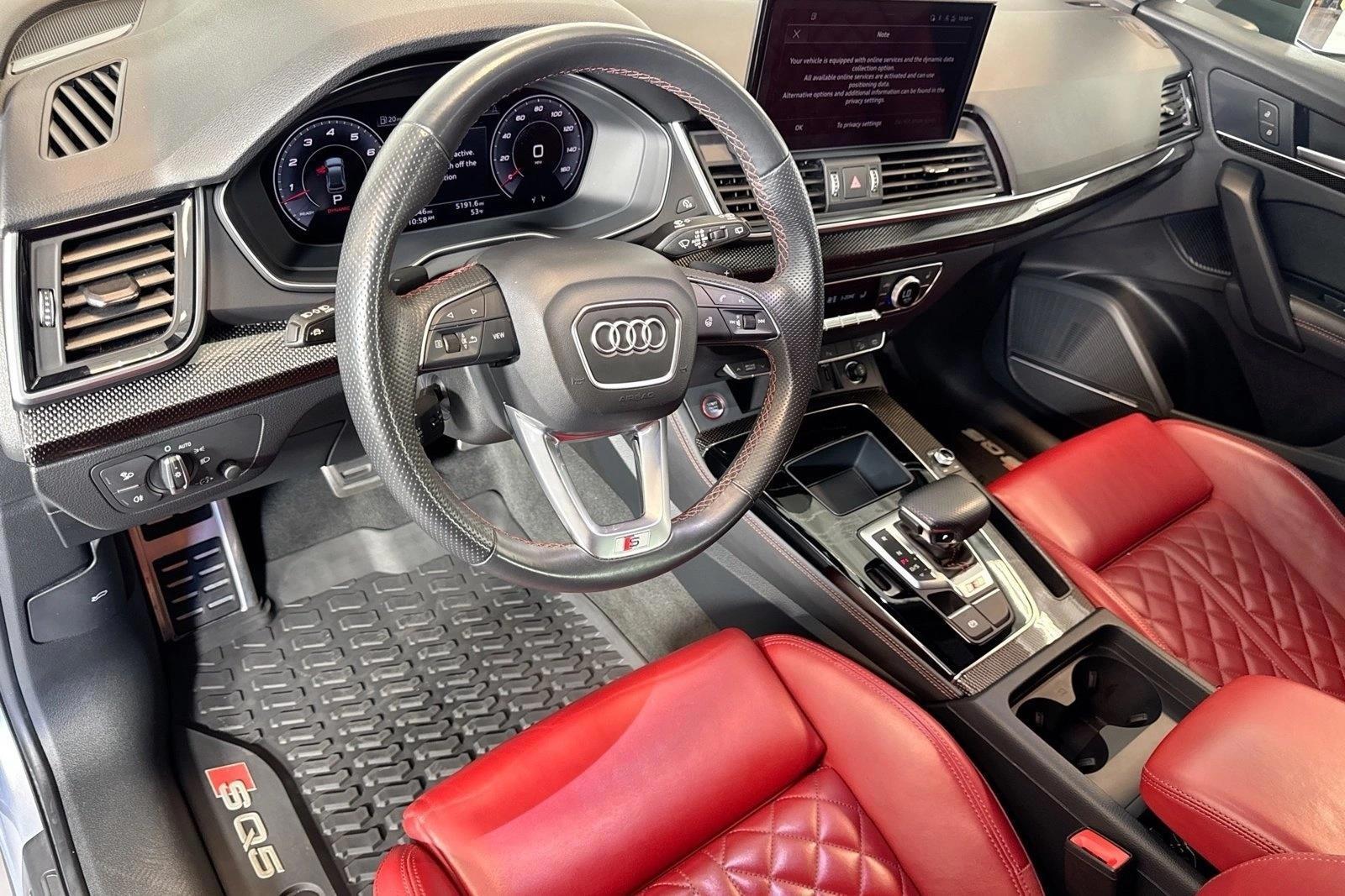 Thumbnail: 2023 Audi SQ5 - 3
