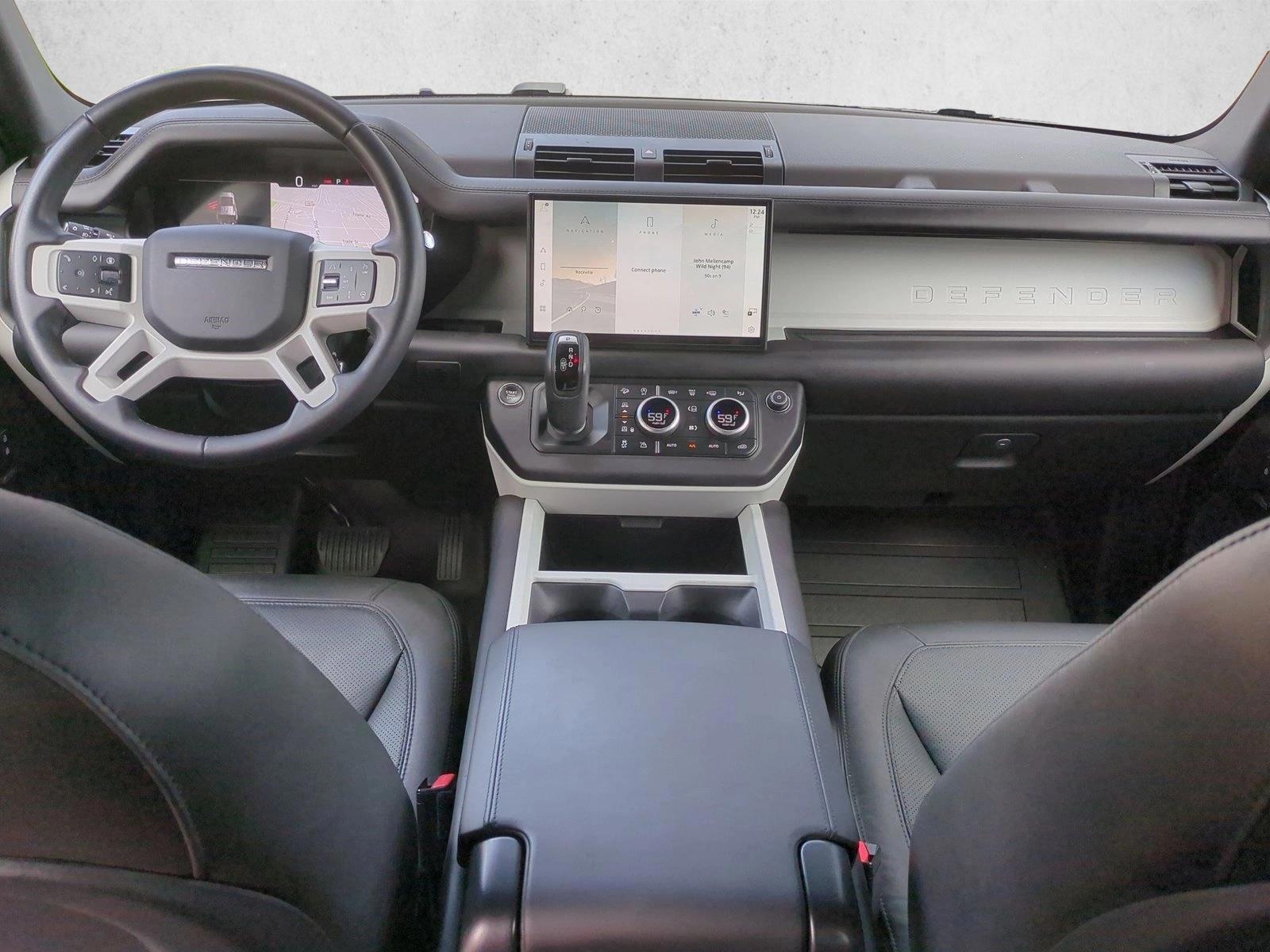 Thumbnail: 2025 Land Rover Defender - 3