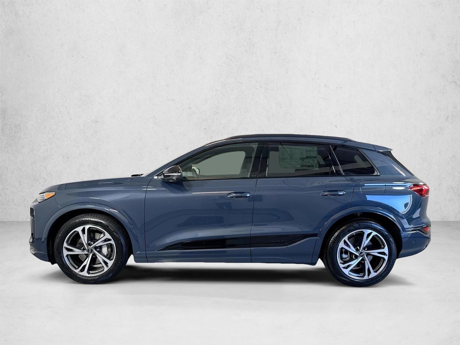 Thumbnail: 2027 Audi Q6 e-tron - 2