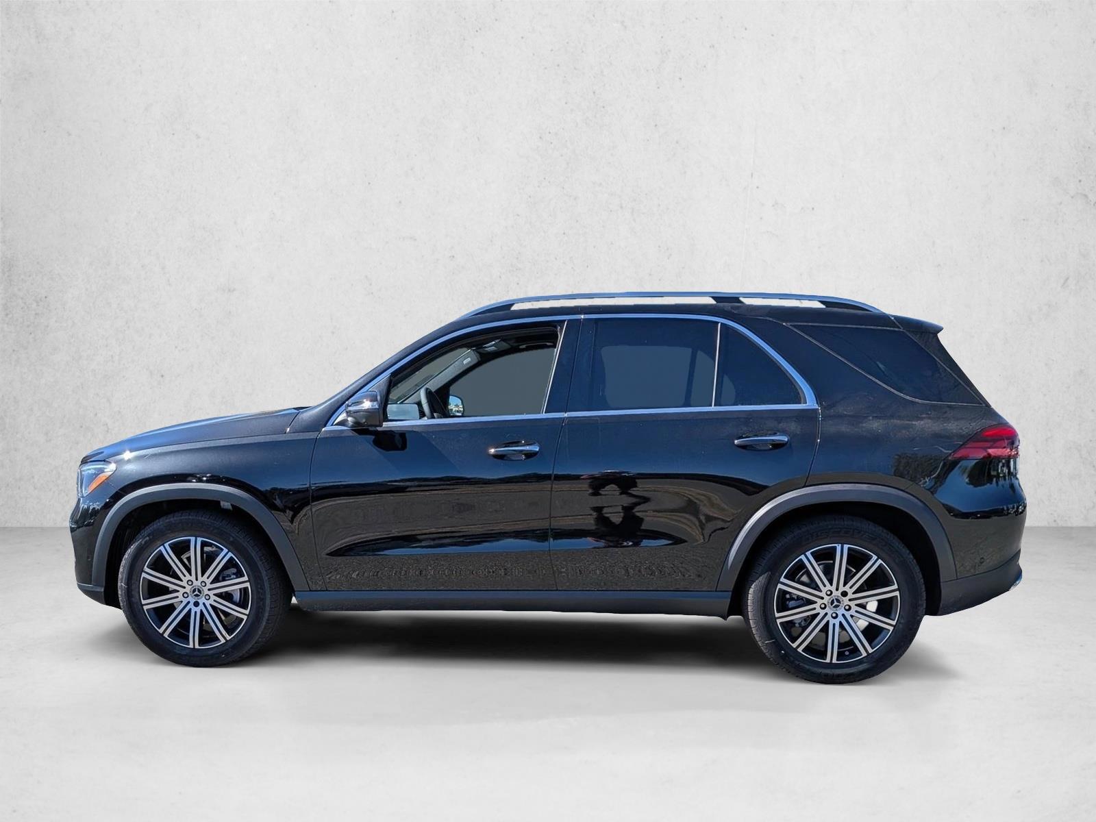 Thumbnail: 2026 Mercedes-Benz GLE - 2