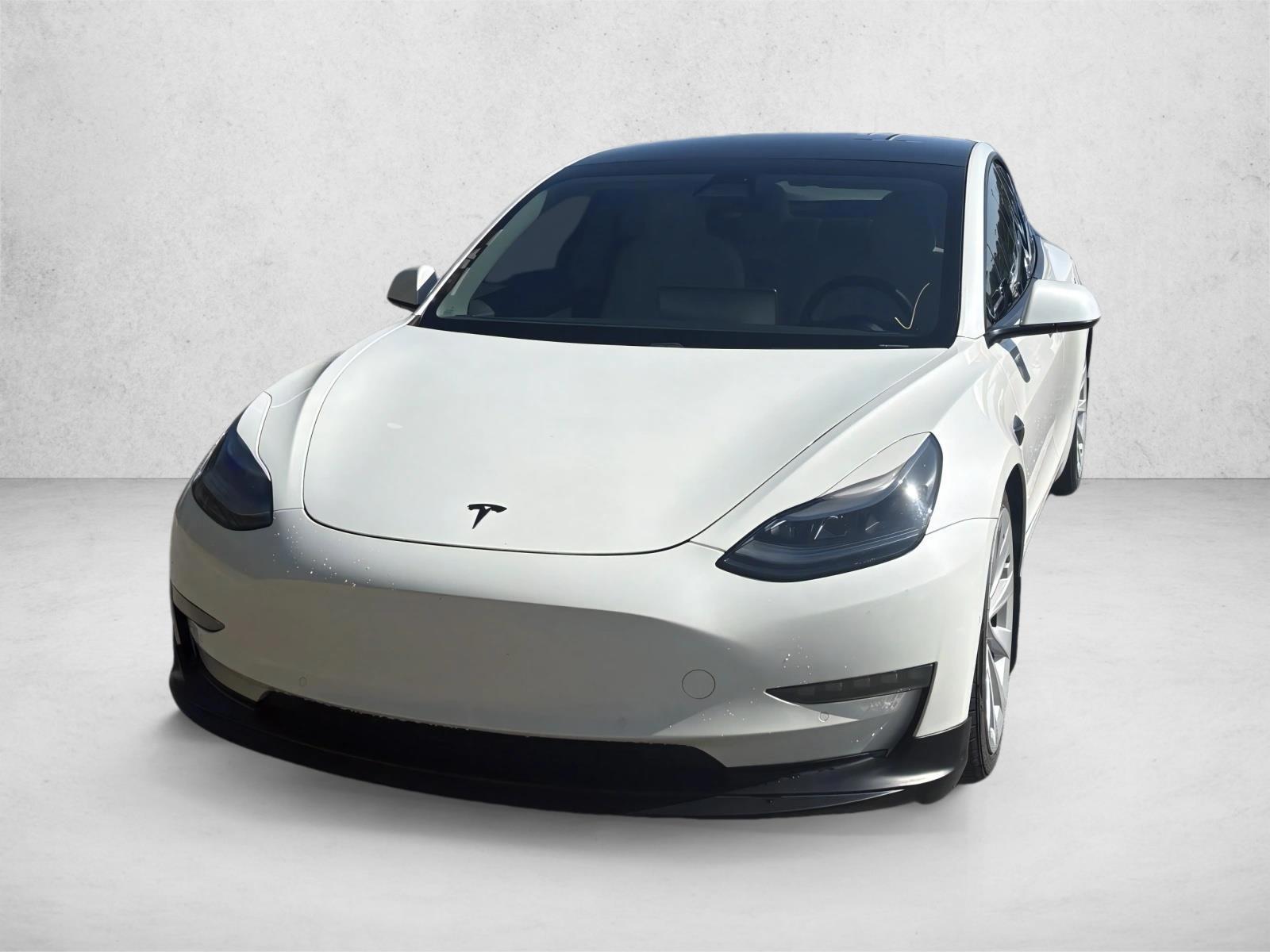 Thumbnail: 2021 Tesla Model 3 - 2