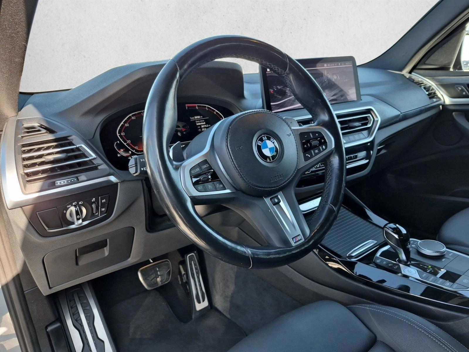 Thumbnail: 2023 BMW X3 - 3