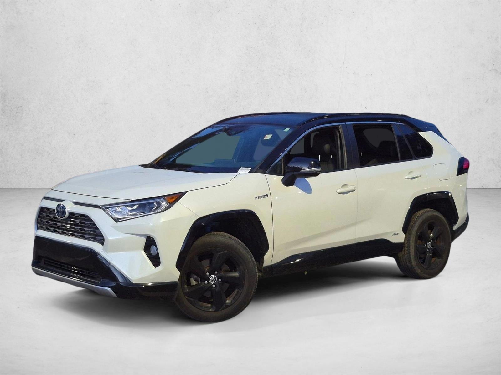 Thumbnail: 2021 Toyota RAV4 - 1