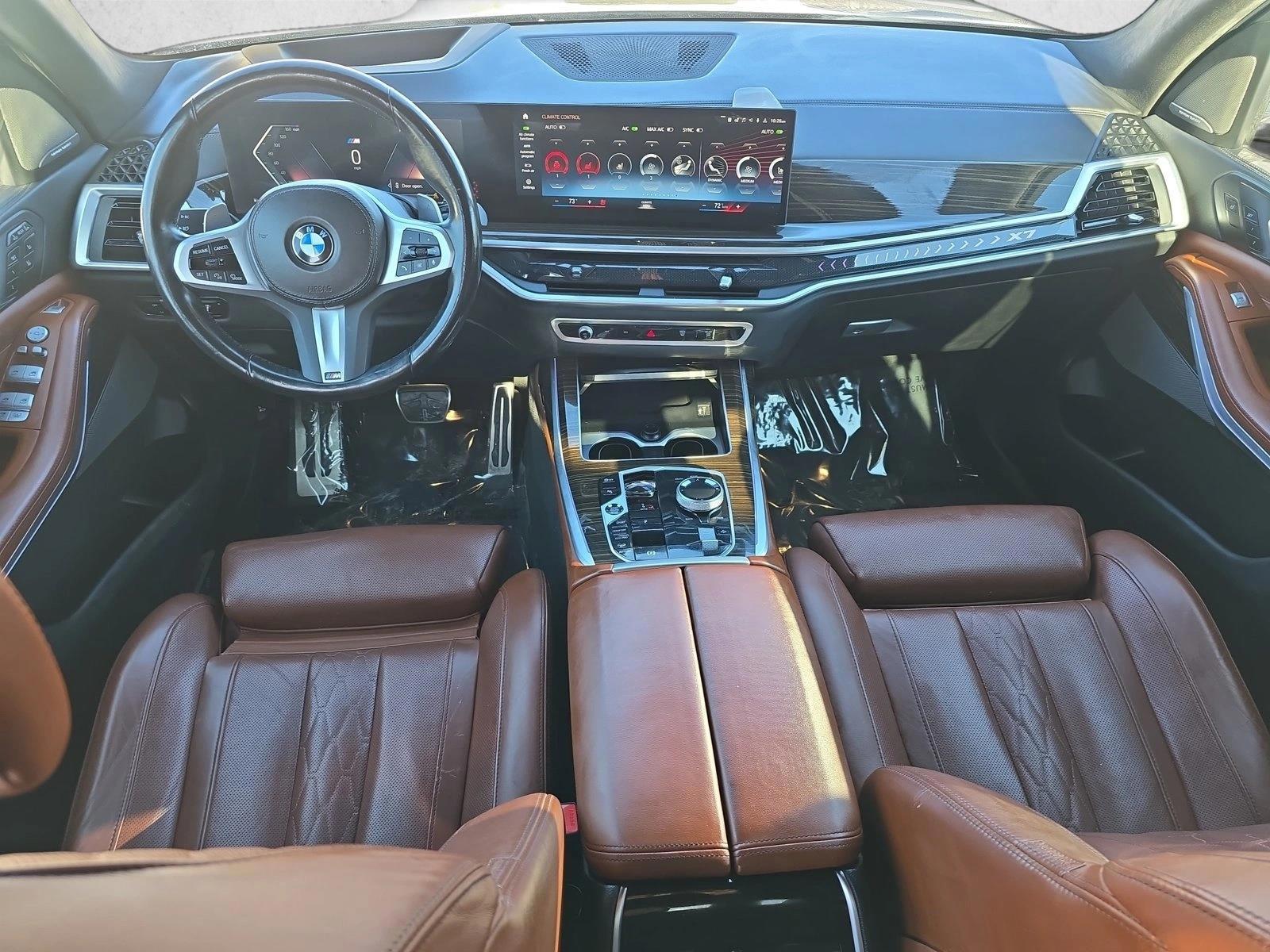 Thumbnail: 2023 BMW X7 - 3