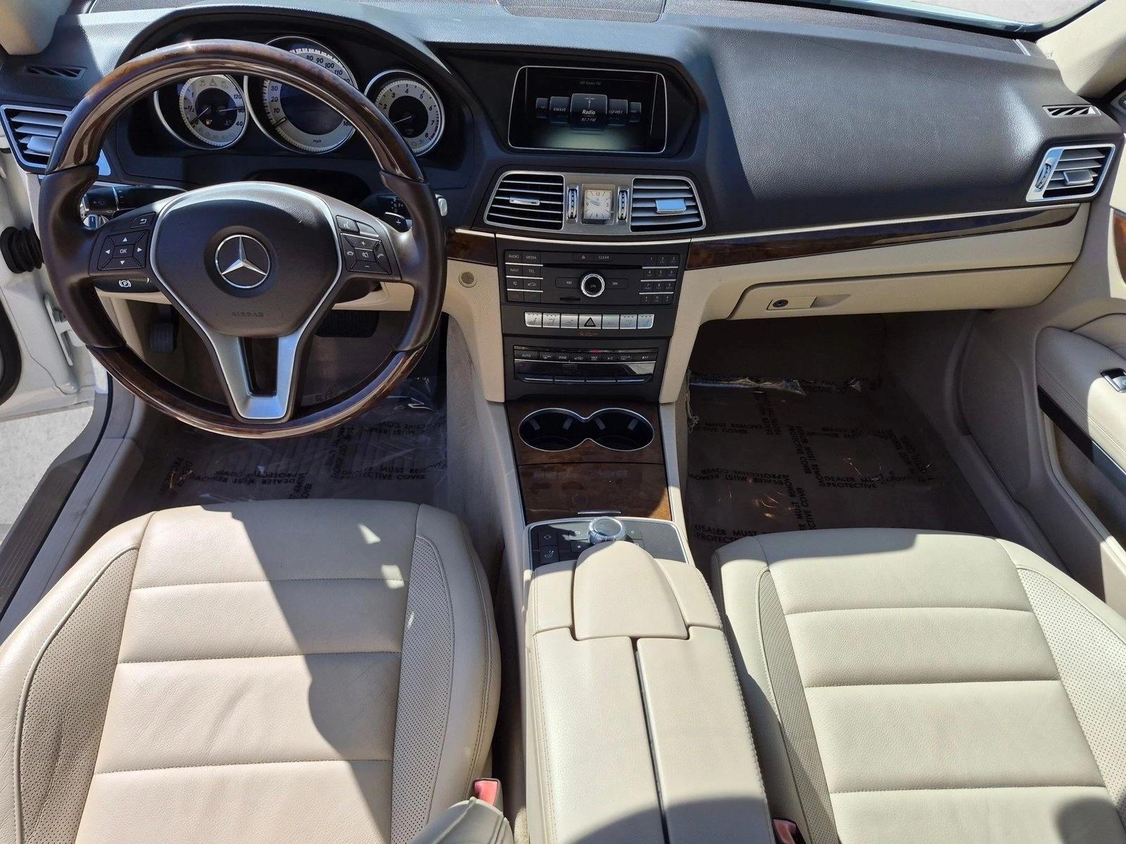 Thumbnail: 2016 Mercedes-Benz E-Class - 3