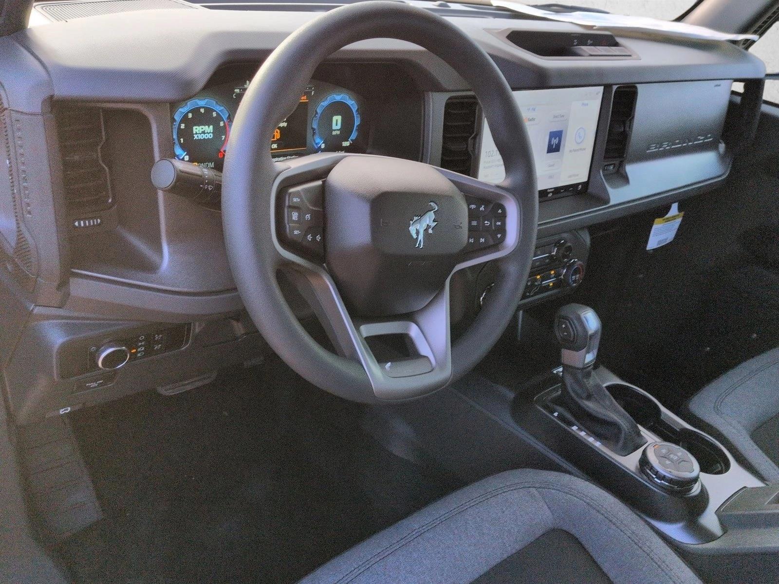 Thumbnail: 2025 Ford Bronco - 3