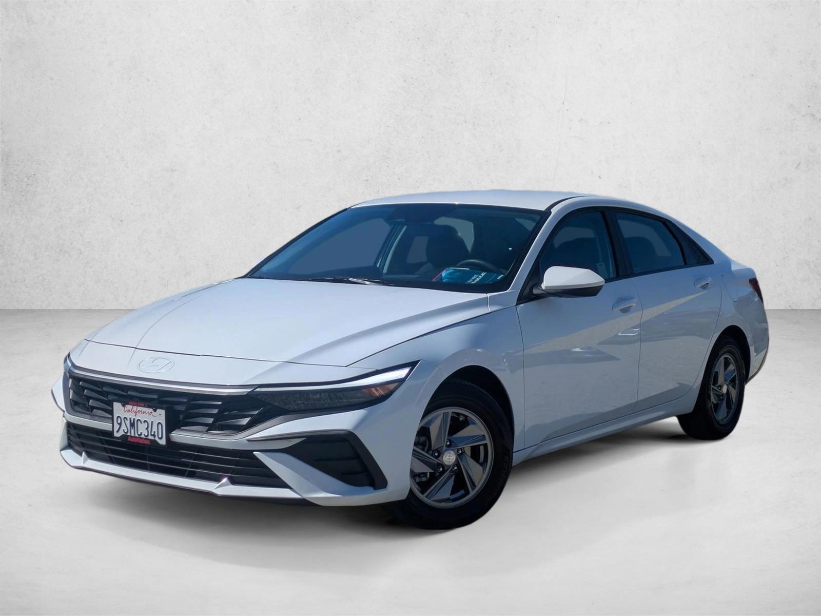 Thumbnail: 2025 Hyundai Elantra - 1