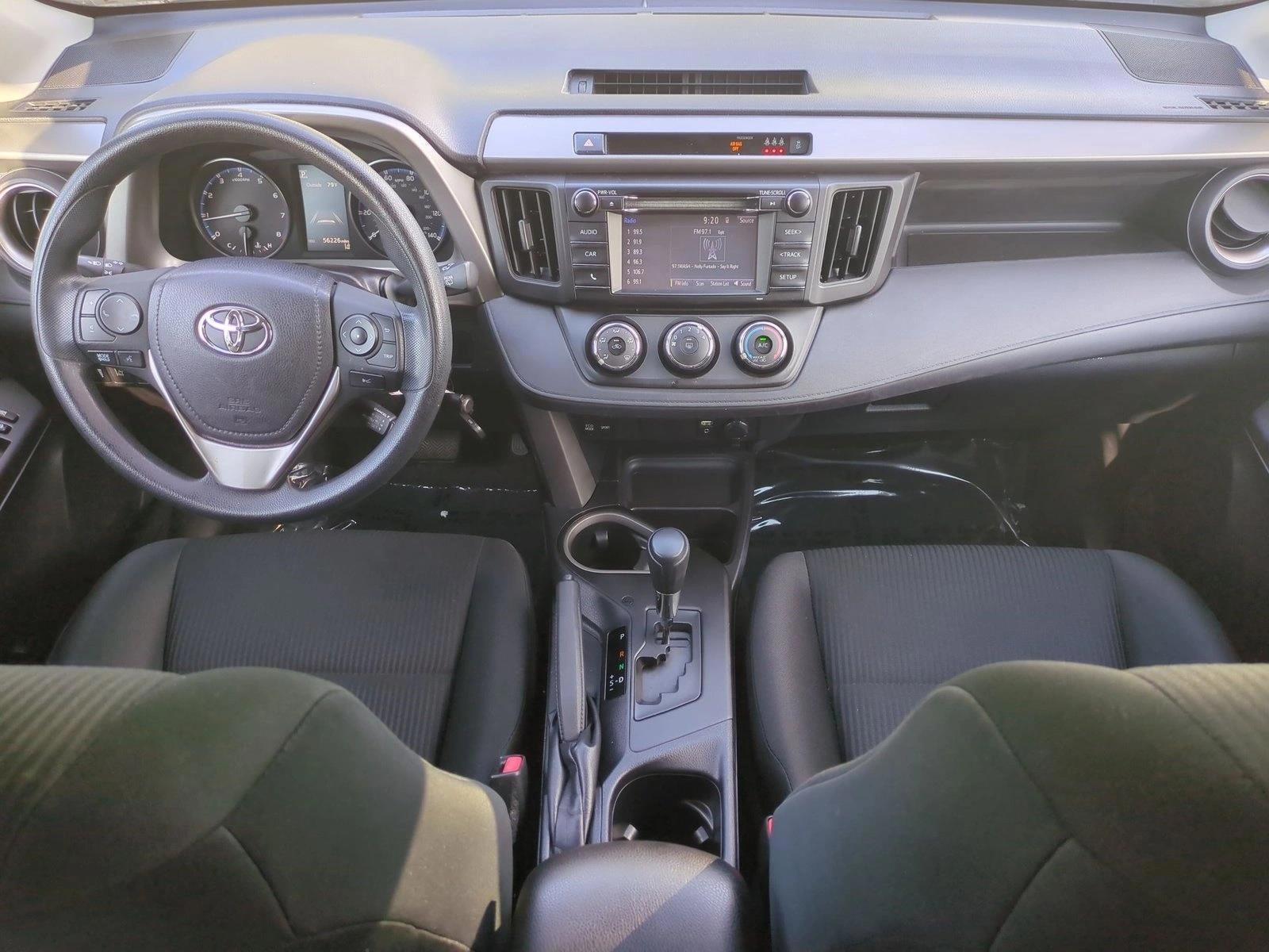 Thumbnail: 2017 Toyota RAV4 - 4