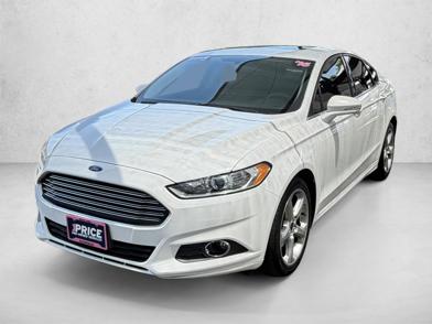 2016 Ford Fusion SE -
                  Centennial, CO