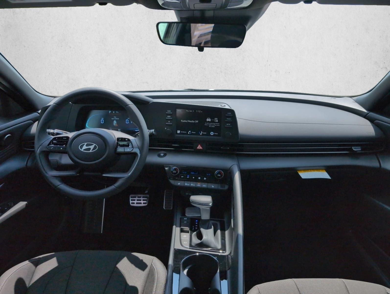 Thumbnail: 2026 Hyundai Elantra - 4