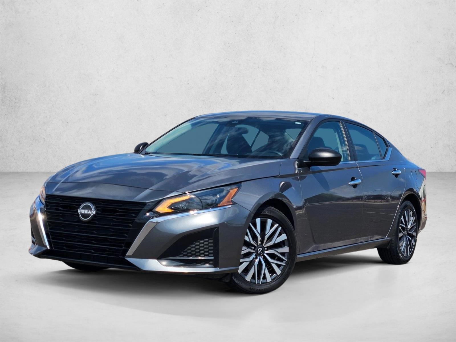 Thumbnail: 2024 Nissan Altima - 1