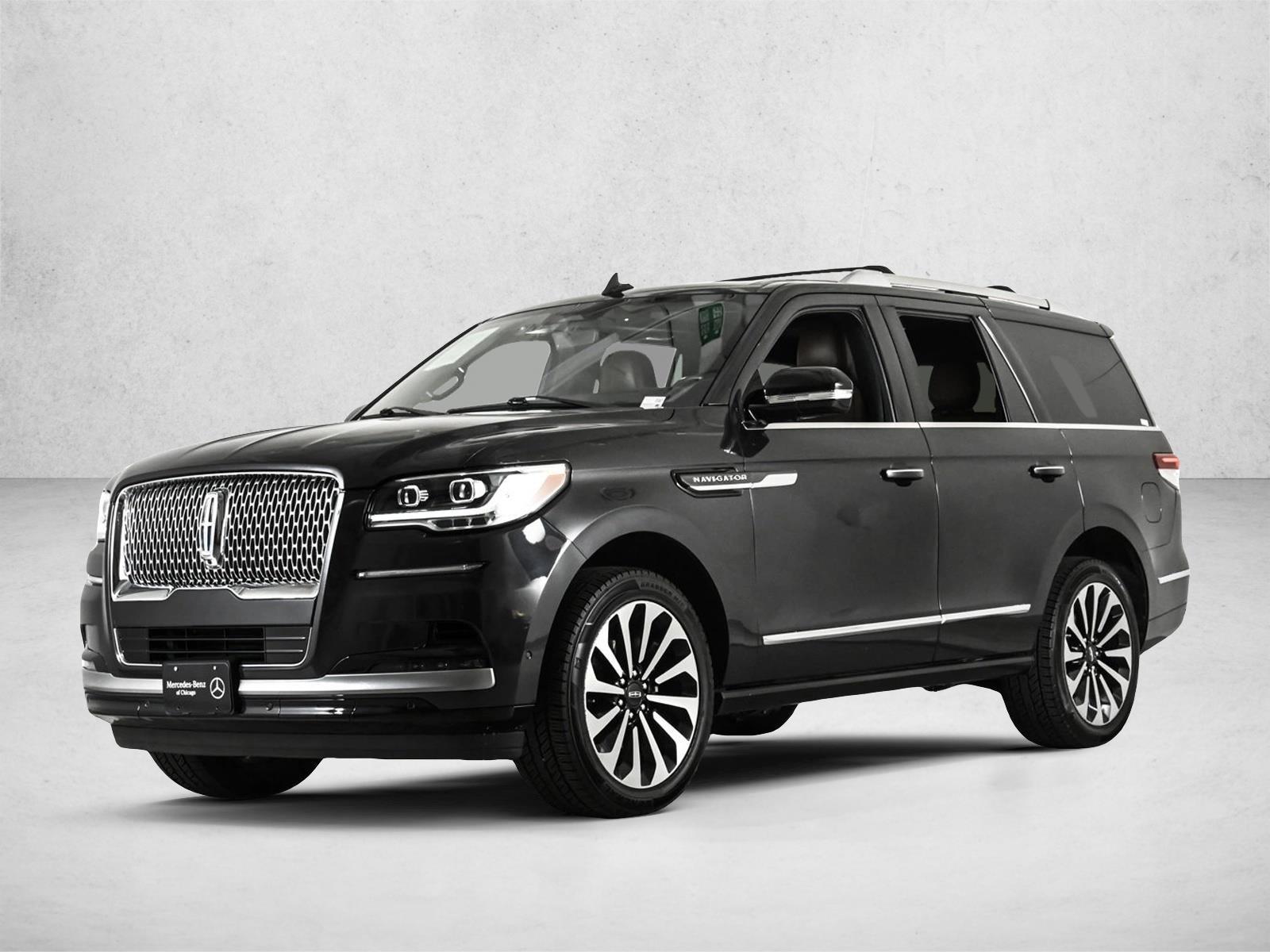 Thumbnail: 2023 Lincoln Navigator - 1