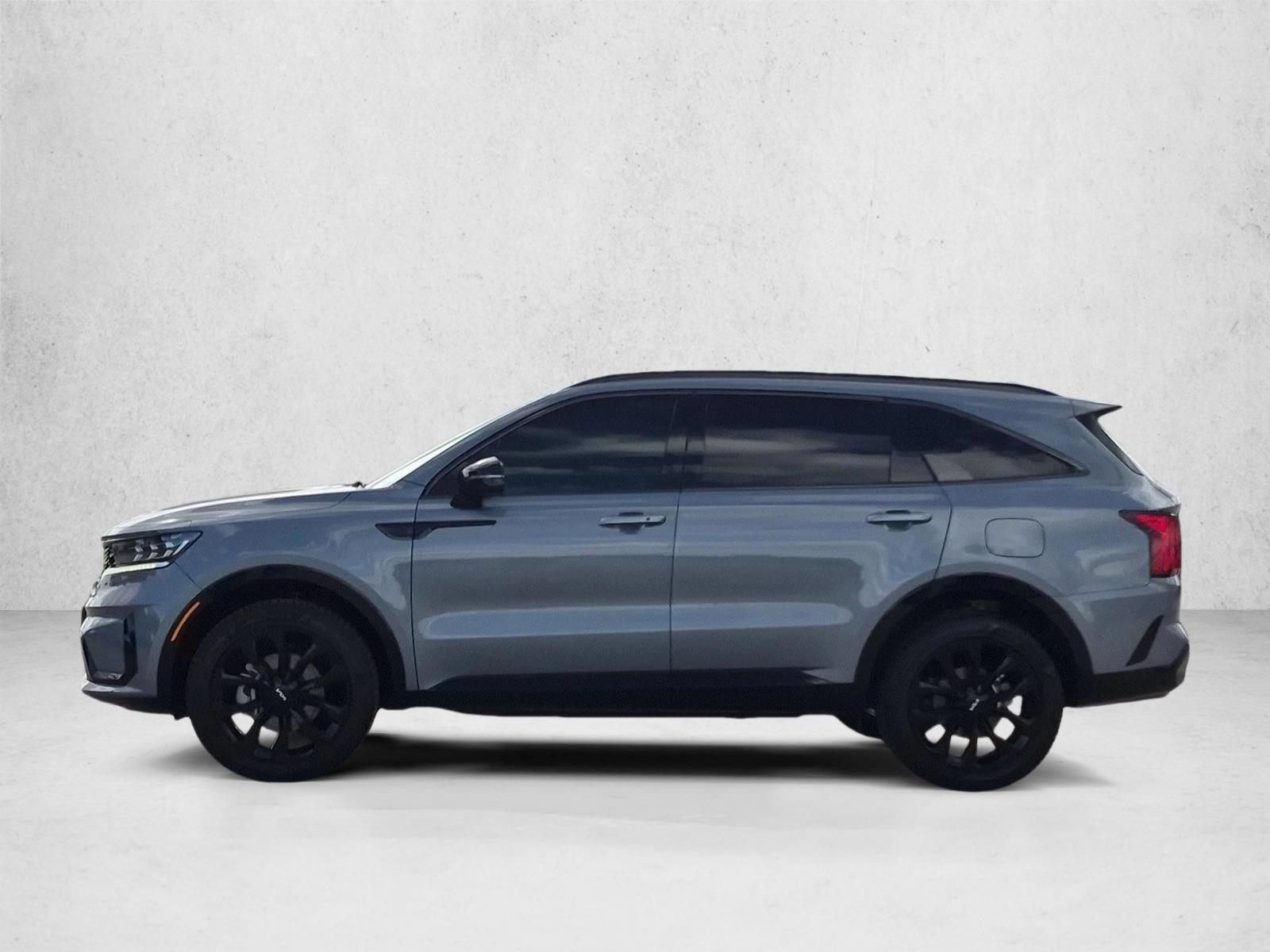 Thumbnail: 2023 Kia Sorento - 2