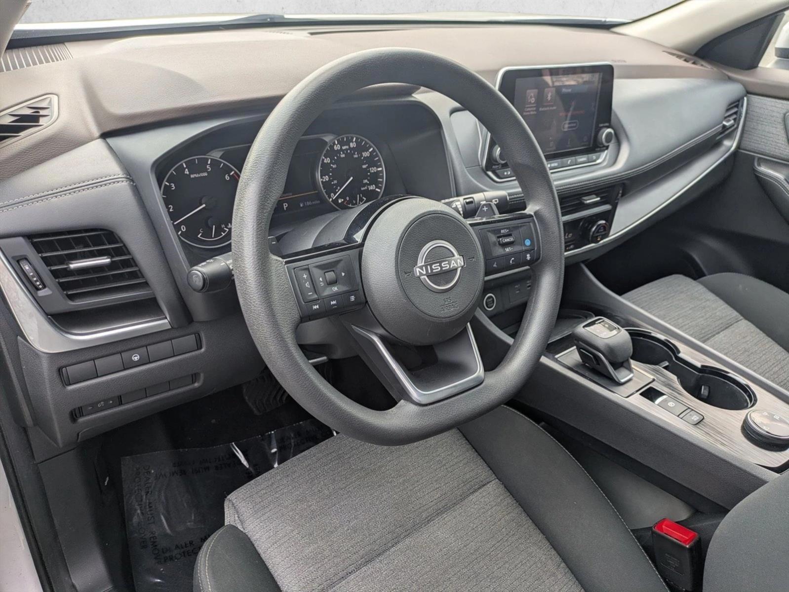 Thumbnail: 2023 Nissan Rogue - 3