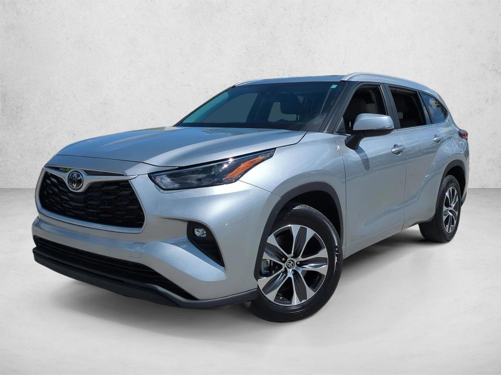 Thumbnail: 2023 Toyota Highlander - 1