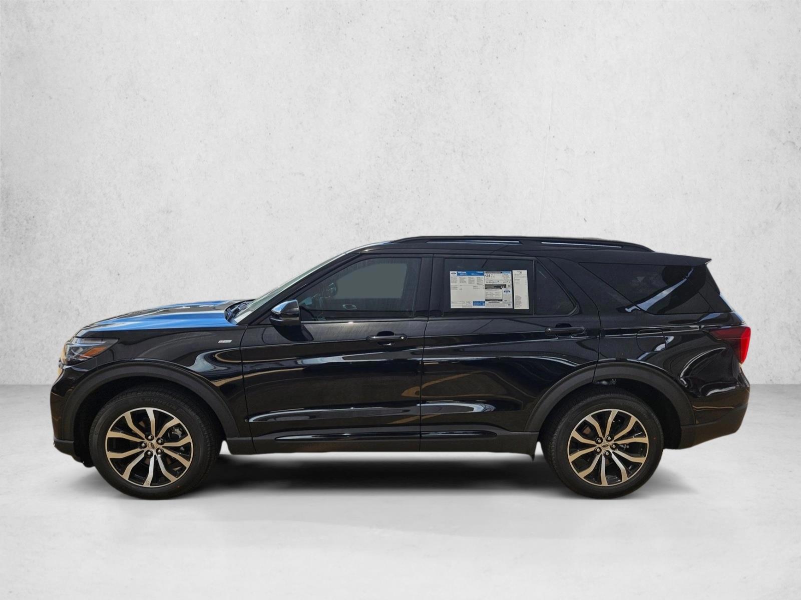 Thumbnail: 2026 Ford Explorer - 2